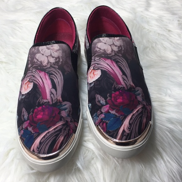 Ted Baker London Shoes - Ted Baker London “Laulei” slip on 8